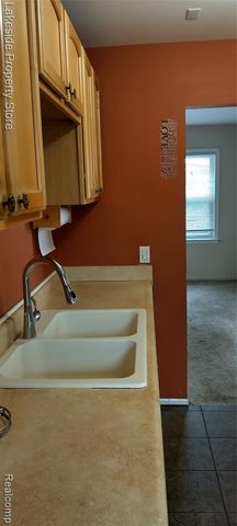 53 Englewood Street, Mount Clemens, MI 48043