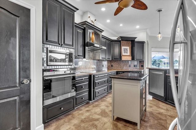 1110 MINEO DRIVE, Punta Gorda, FL 33950