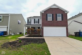 1329 Central Park Drive, Shelbyville, IN 46176