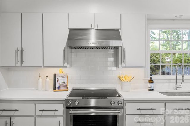5145 Lansing Drive, Charlotte, NC 28270