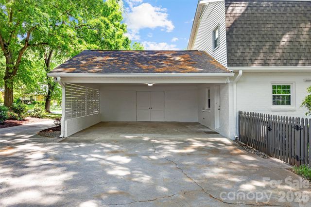 5145 Lansing Drive, Charlotte, NC 28270