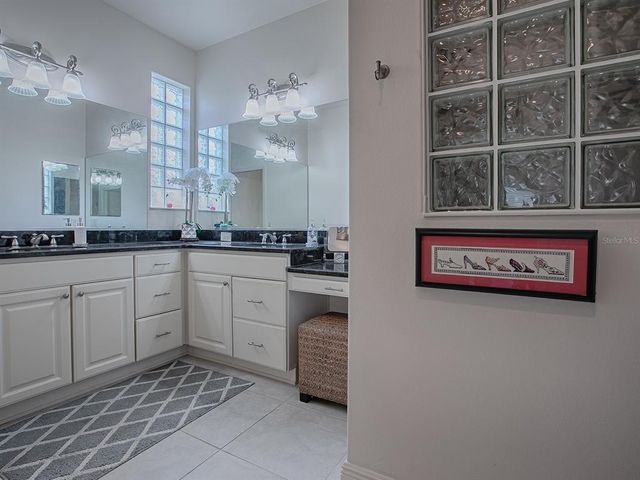 1454 NEUPORT PATH, The Villages, FL 32163