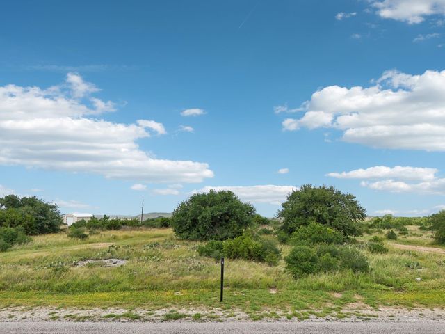 144 Cherokee RDG, Bertram, TX 78605