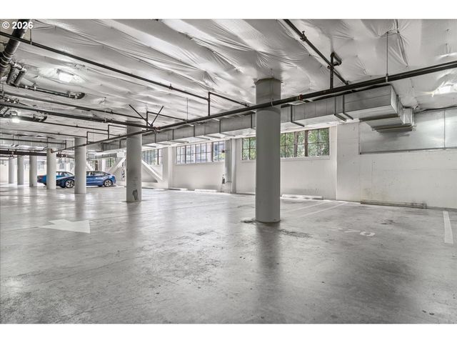1400 Nw IRVING St 114, Portland, OR 97209
