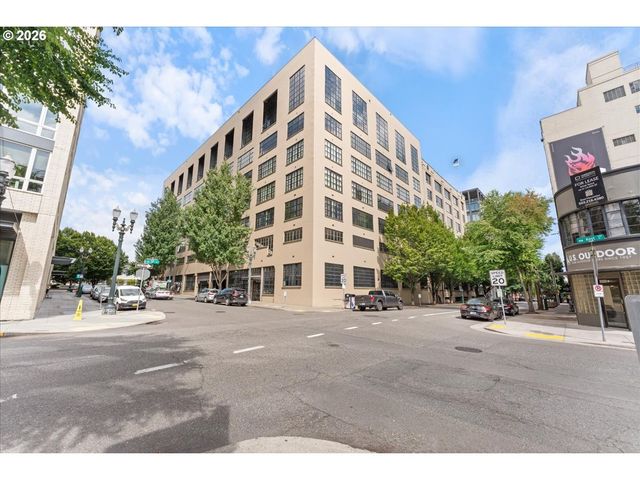 1400 Nw IRVING St 114, Portland, OR 97209