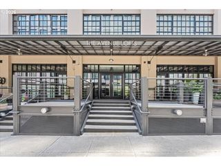1400 Nw IRVING St 114, Portland, OR 97209