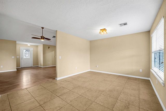 209 W North Dr., Fletcher, OK 73541