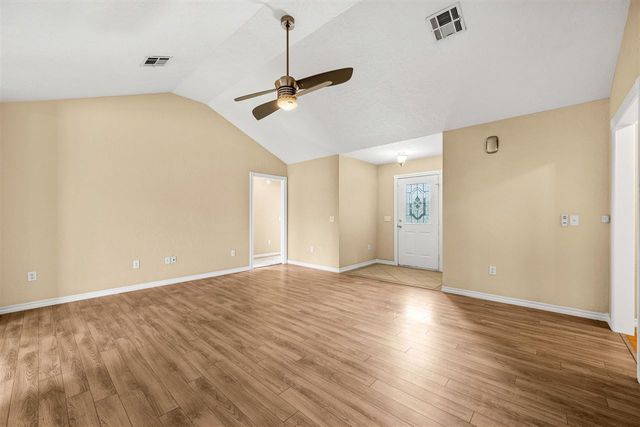 209 W North Dr., Fletcher, OK 73541
