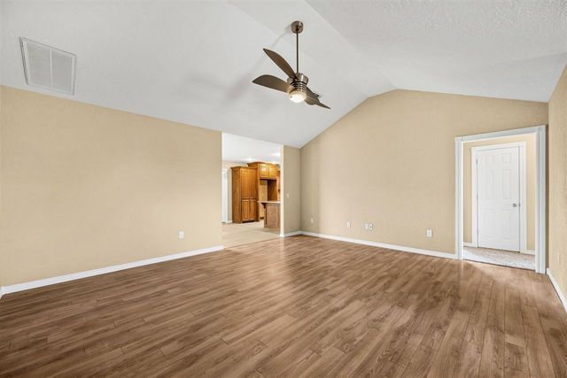 209 W North Dr., Fletcher, OK 73541