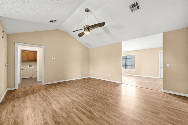 209 W North Dr., Fletcher, OK 73541