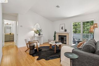 480 Canyon Oaks Dr G, Oakland, CA 94605