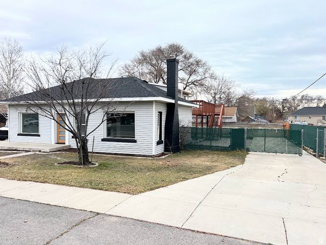 160 E 400 N, Lehi, UT 84043