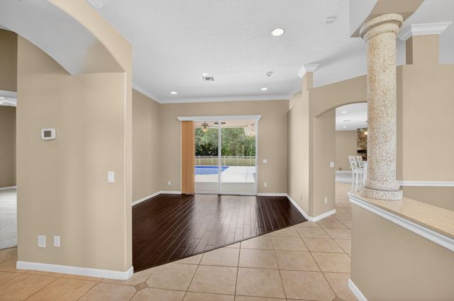 9774 Saddle Court, Lake Worth, FL 33467