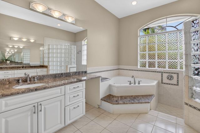 9774 Saddle Court, Lake Worth, FL 33467