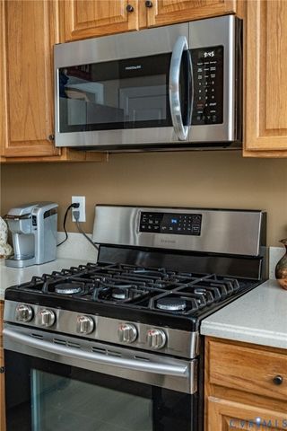 17312 Tiswood Dr, Beaverdam, VA 23015