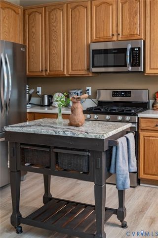 17312 Tiswood Dr, Beaverdam, VA 23015
