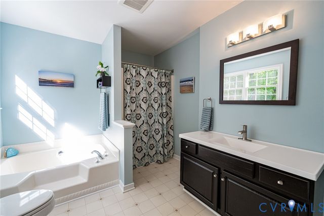 17312 Tiswood Dr, Beaverdam, VA 23015