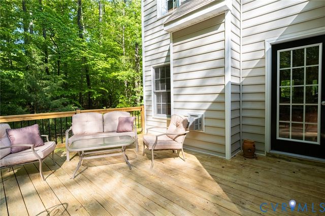 17312 Tiswood Dr, Beaverdam, VA 23015