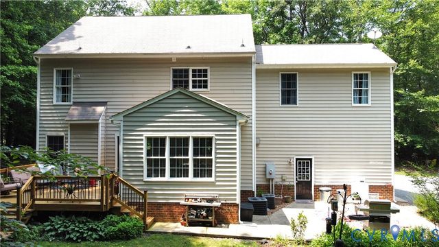 17312 Tiswood Dr, Beaverdam, VA 23015