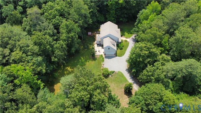 17312 Tiswood Dr, Beaverdam, VA 23015