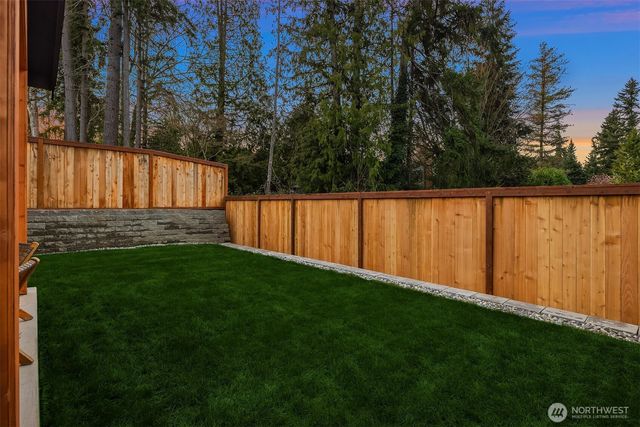 13728 NE 101st Street, Kirkland, WA 98033