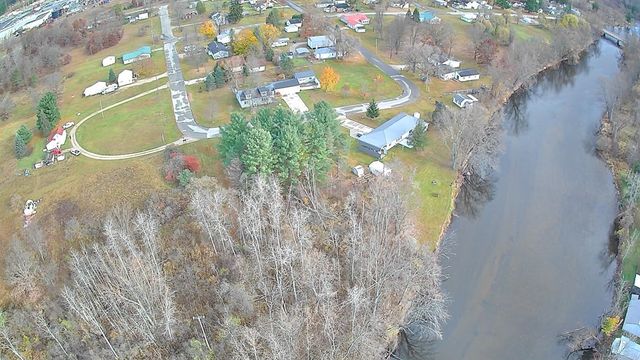 524 S Cherry Street, Evart, MI 49631