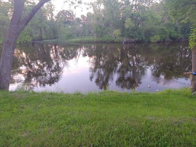 524 S Cherry Street, Evart, MI 49631