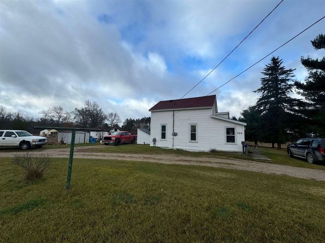 524 S Cherry Street, Evart, MI 49631