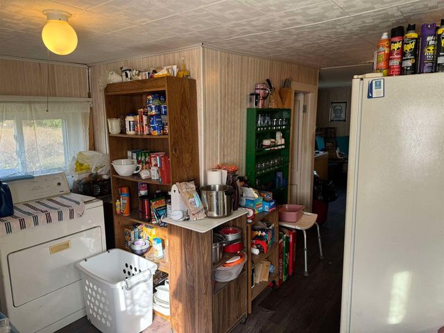 524 S Cherry Street, Evart, MI 49631