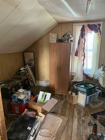 524 S Cherry Street, Evart, MI 49631