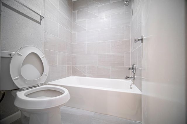 12329 Springcrest Drive, Houston, TX 77072