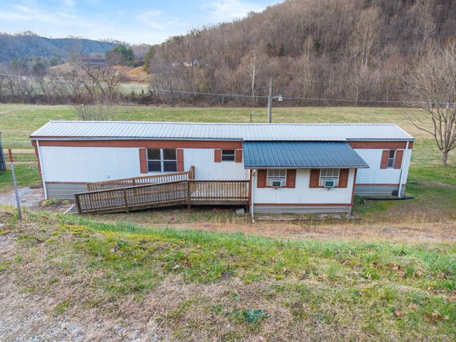 684 Martin Cemetary Road, Manchester, KY 40962