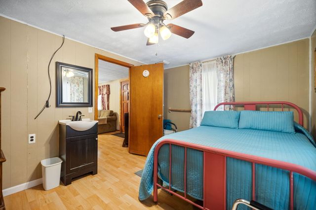 684 Martin Cemetary Road, Manchester, KY 40962