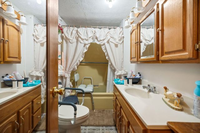 684 Martin Cemetary Road, Manchester, KY 40962