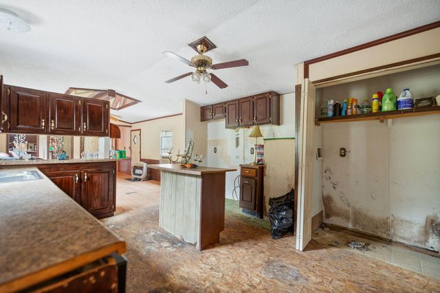 684 Martin Cemetary Road, Manchester, KY 40962