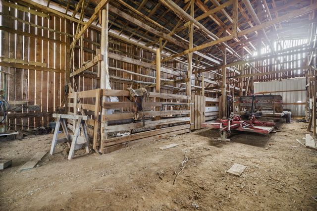 684 Martin Cemetary Road, Manchester, KY 40962