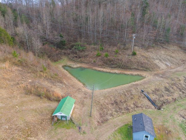 684 Martin Cemetary Road, Manchester, KY 40962