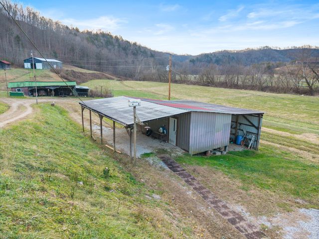 684 Martin Cemetary Road, Manchester, KY 40962