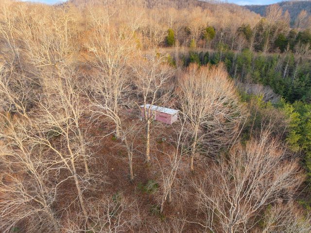 684 Martin Cemetary Road, Manchester, KY 40962