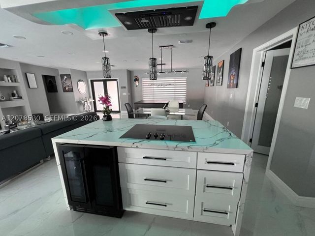 431 NE 146th Ter, Miami, FL 33161