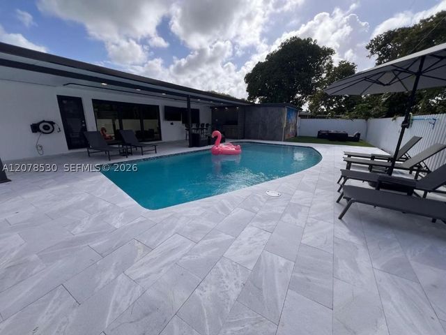 431 NE 146th Ter, Miami, FL 33161