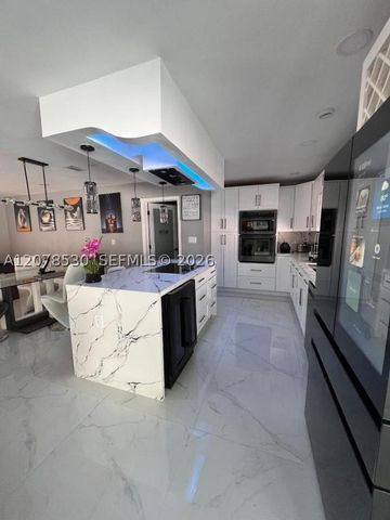 431 NE 146th Ter, Miami, FL 33161