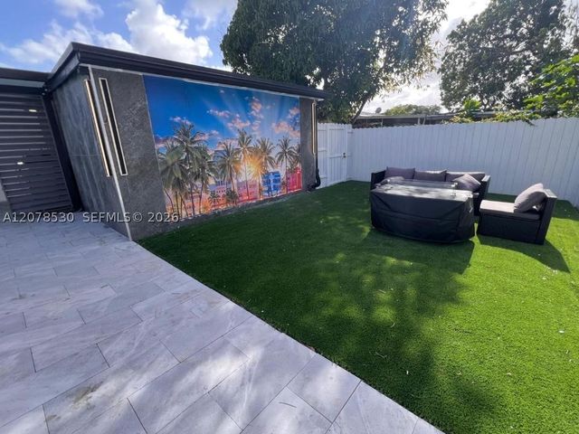 431 NE 146th Ter, Miami, FL 33161