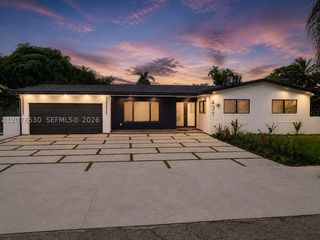 431 NE 146th Ter, Miami, FL 33161