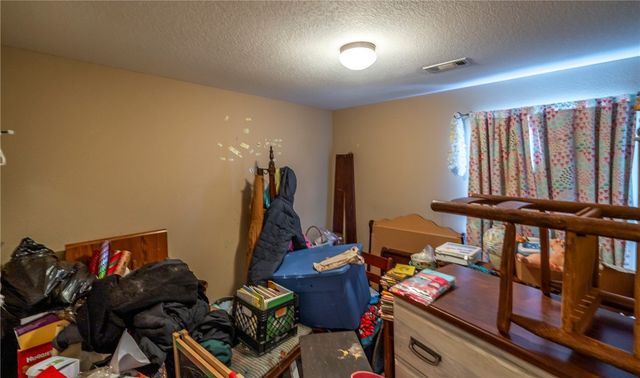 610 Avalon Drive, Gentry, AR 72734