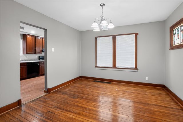 1430 Dickson St, Brighton Heights, PA 15212