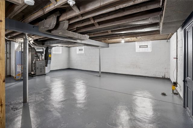 1430 Dickson St, Brighton Heights, PA 15212