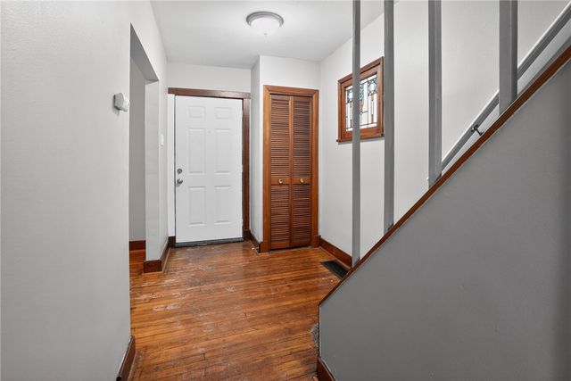 1430 Dickson St, Brighton Heights, PA 15212