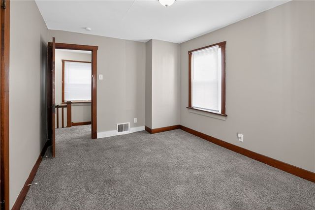 1430 Dickson St, Brighton Heights, PA 15212