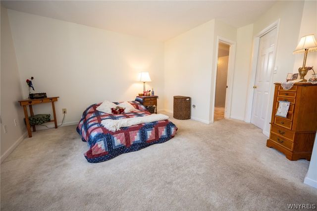 4746 Bay View Road, Hamburg, NY 14075